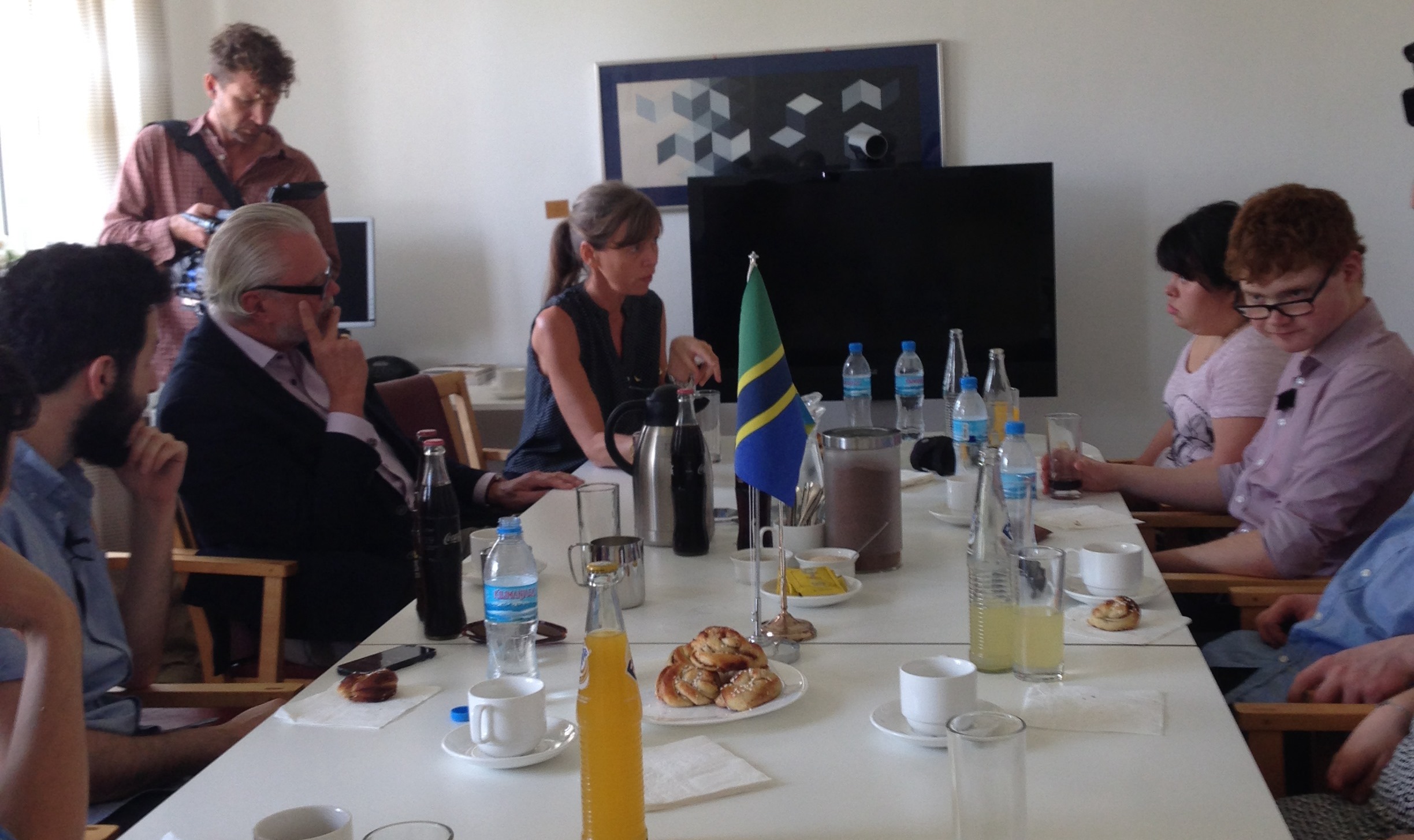 2015-03-05 Besök på Sveriges ambassad i Dar es Salaam