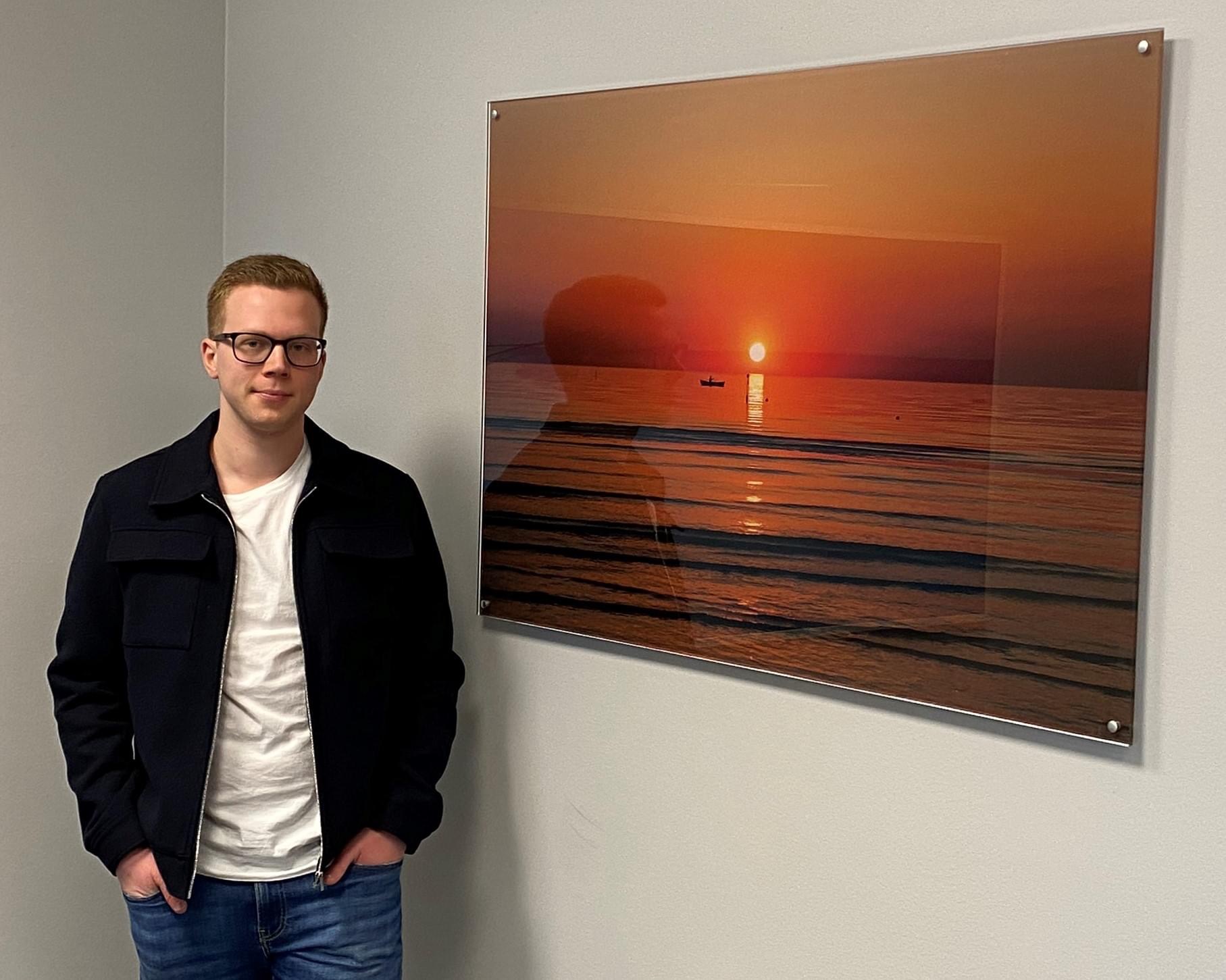 Noah Larsson med sitt foto