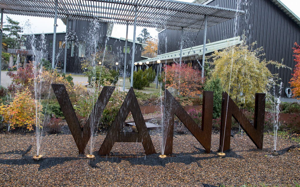 30464538802_bcdc87ef13_o