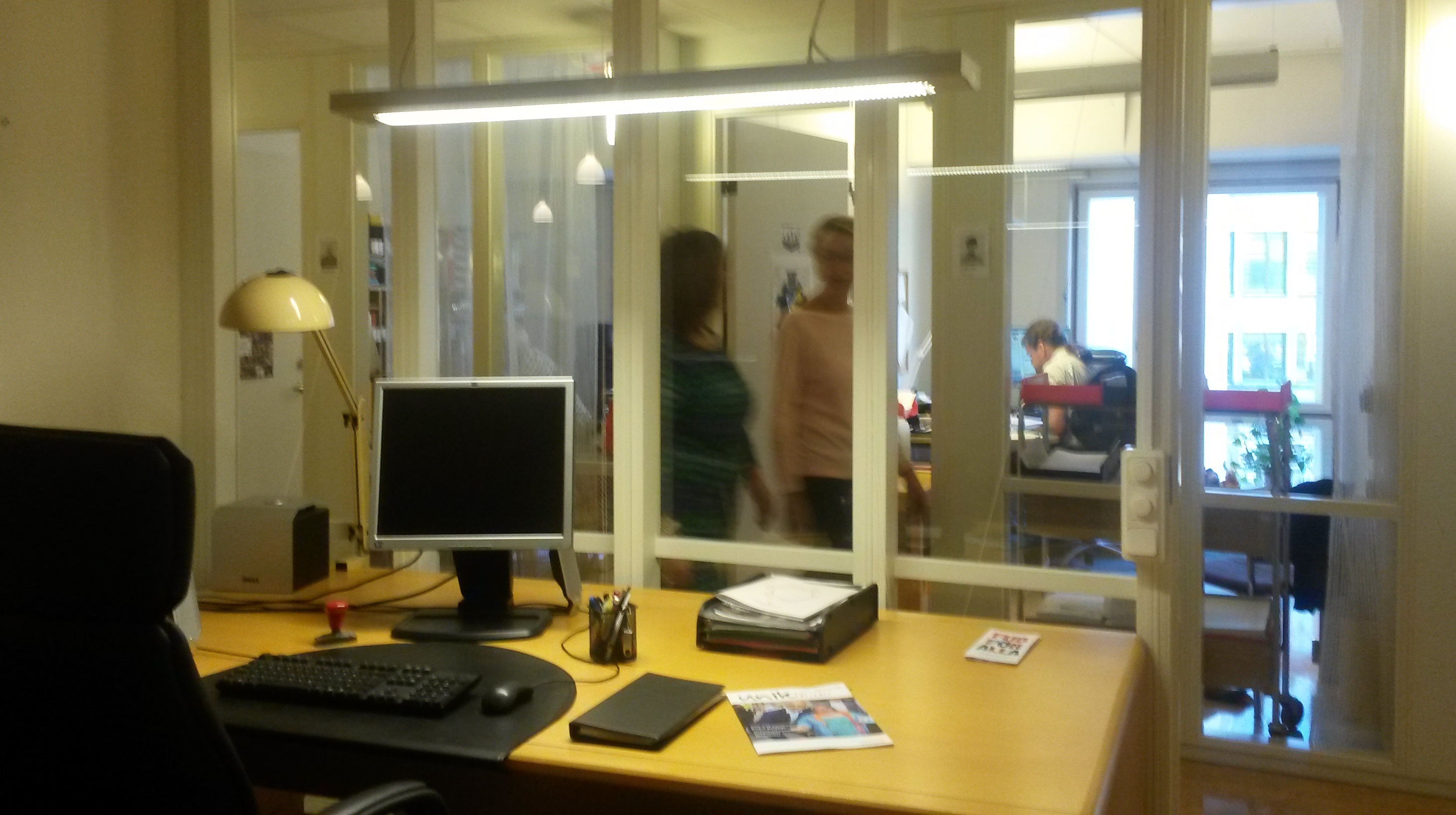 tomt_kanslichefsskrivbord